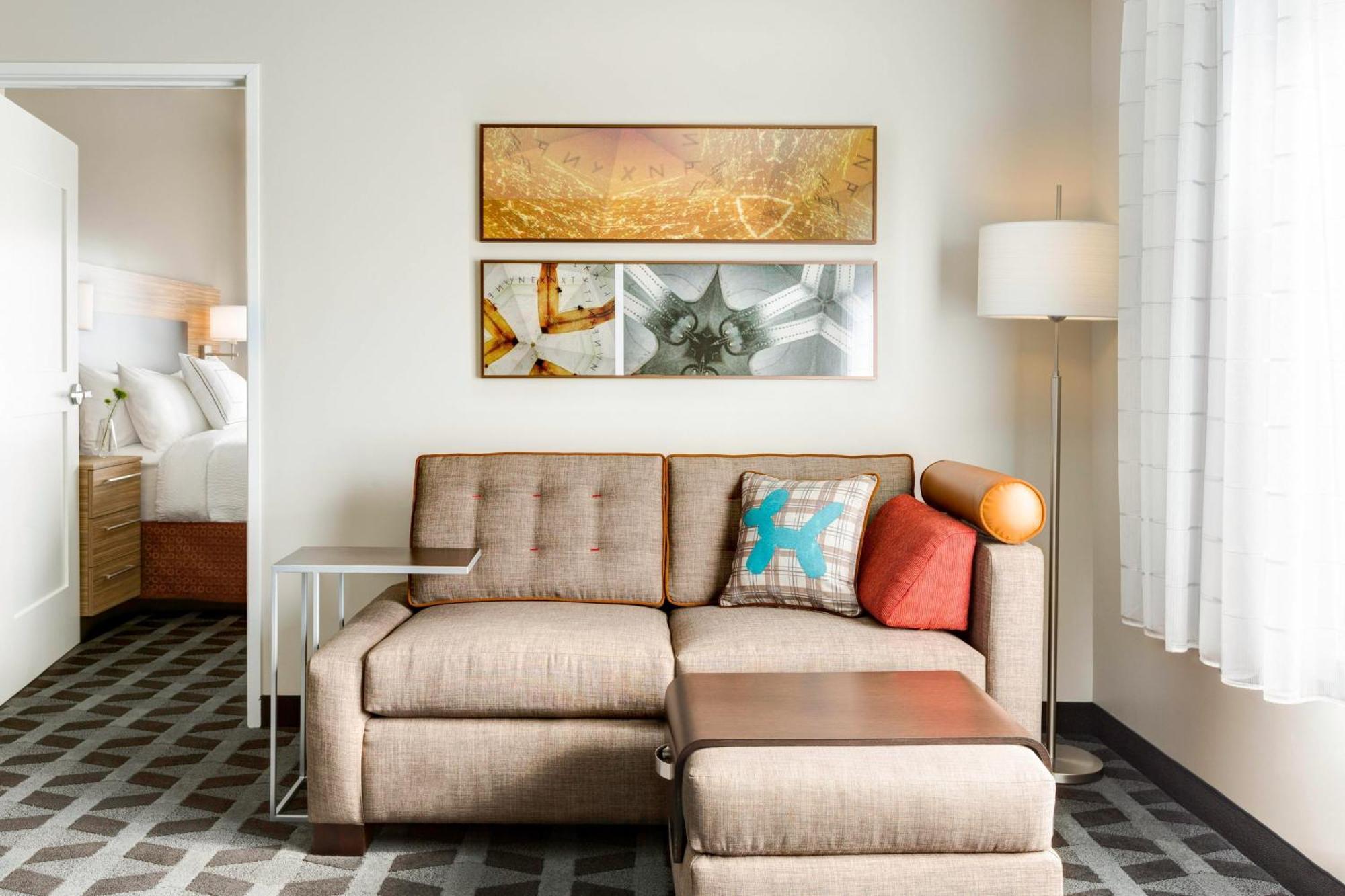 Towneplace Suites By Marriott Grand Rapids Airport Southeast Cascade Kültér fotó