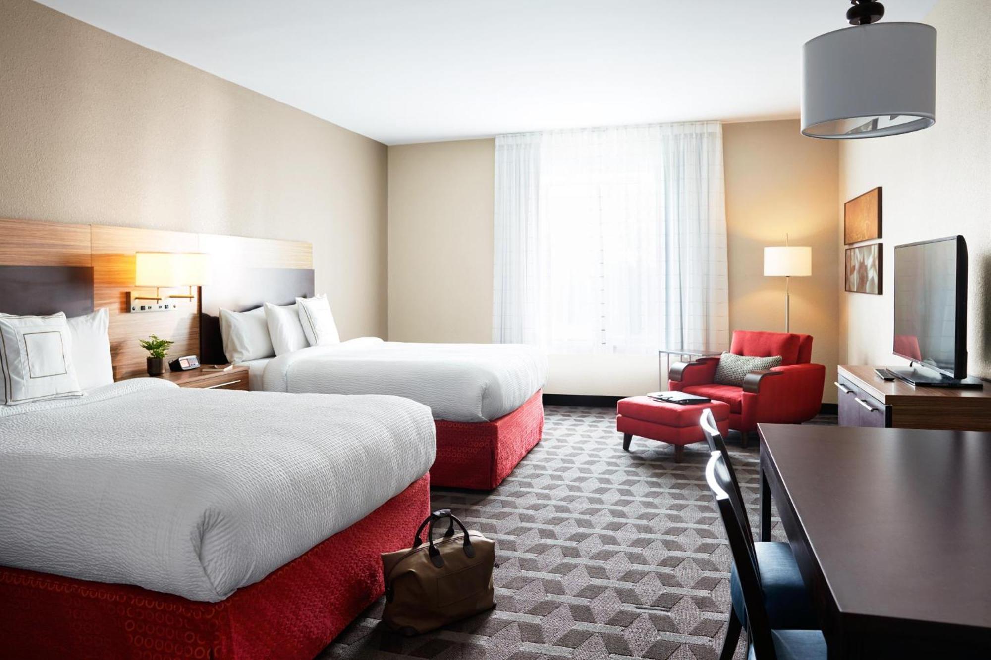 Towneplace Suites By Marriott Grand Rapids Airport Southeast Cascade Kültér fotó