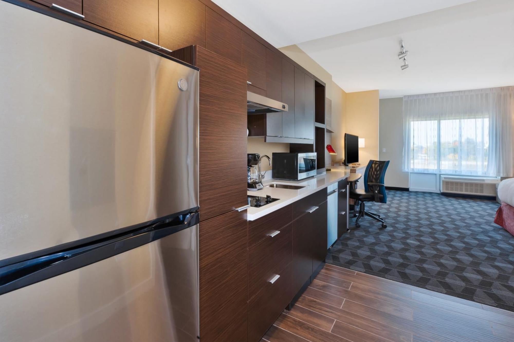 Towneplace Suites By Marriott Grand Rapids Airport Southeast Cascade Kültér fotó